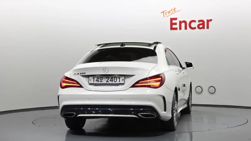 Mercedes-Benz CLA-Class