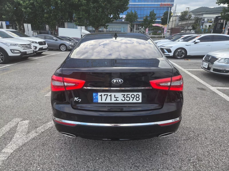 Kia K7