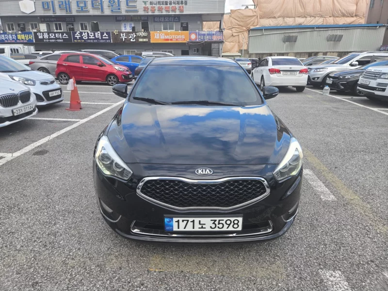 Kia K7