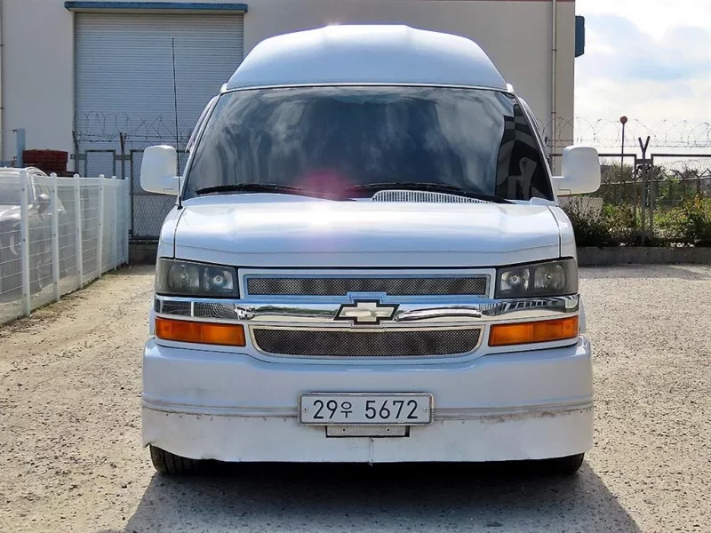 Chevrolet Express Van