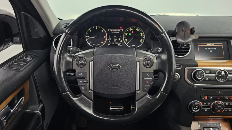 Land Rover DISCOVERY