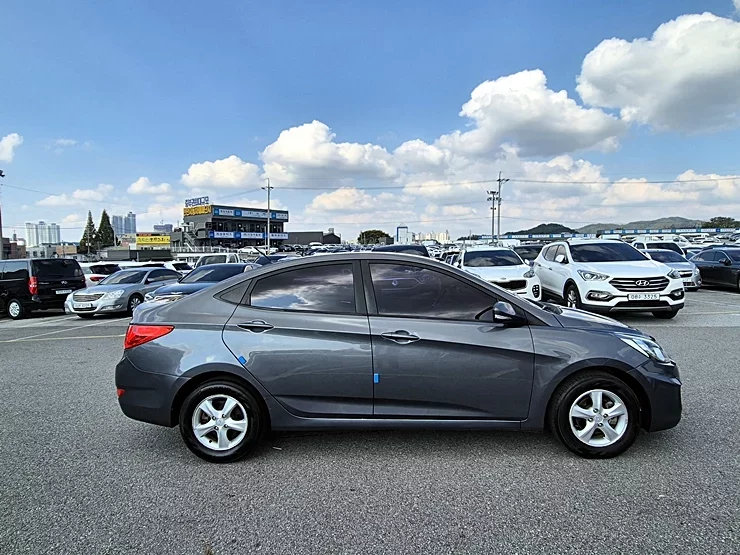 Hyundai Accent