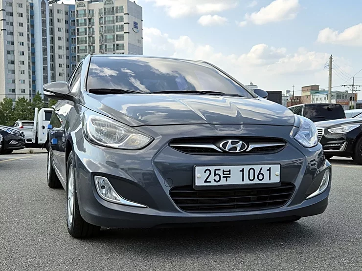 Hyundai Accent