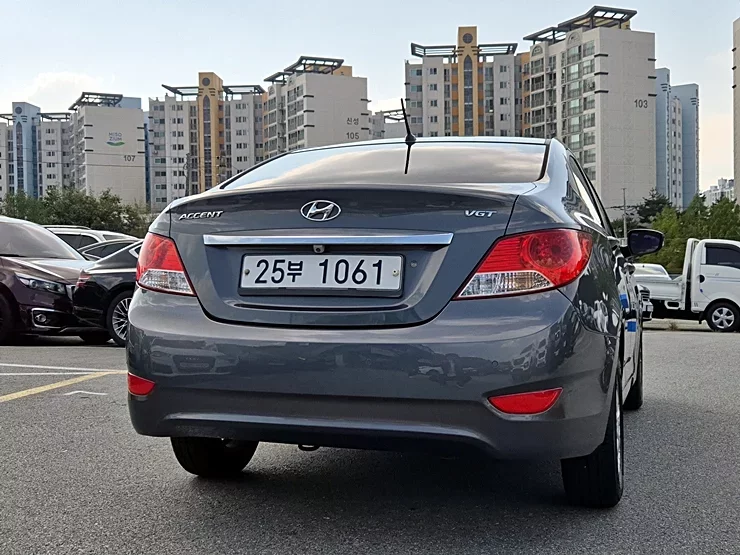 Hyundai Accent