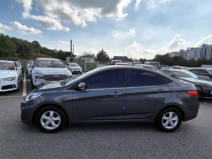 Hyundai Accent