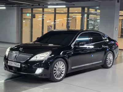 Hyundai Equus