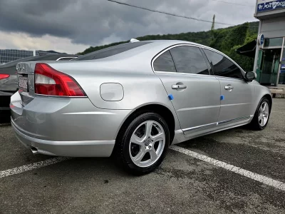 Volvo S80