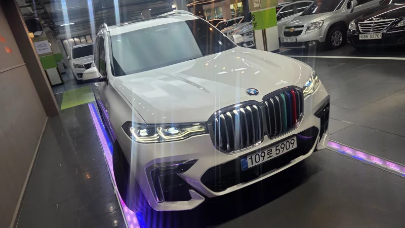 BMW X7