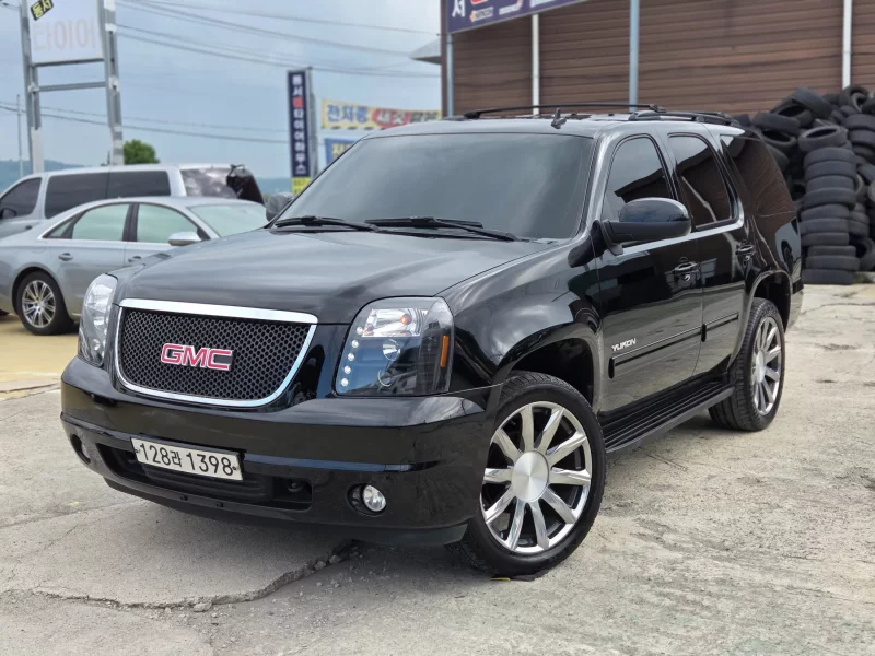 GMC YUKON