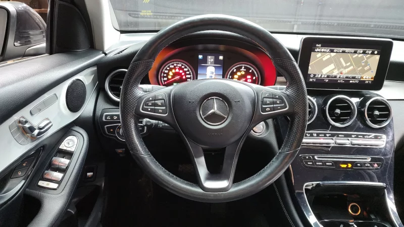 Mercedes-Benz GLC-Class