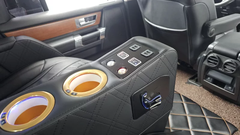 Land Rover DISCOVERY