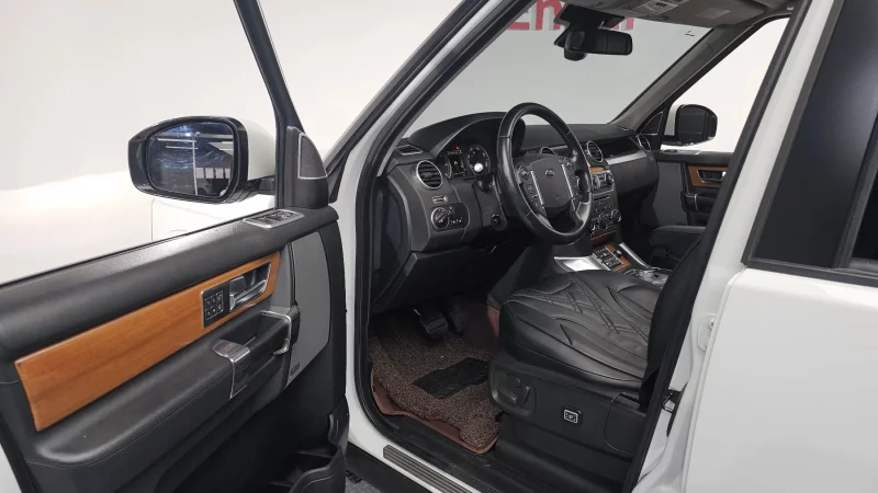 Land Rover DISCOVERY