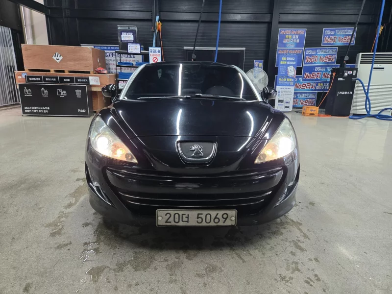 Peugeot RCZ