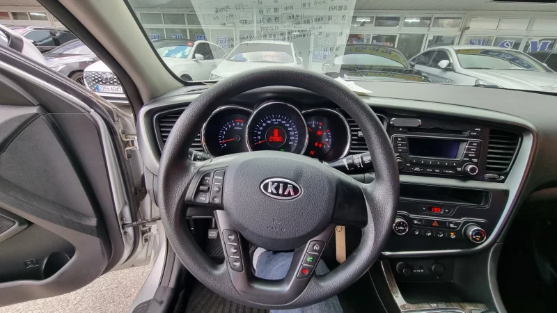 Kia K5