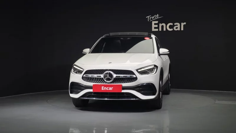 Mercedes-Benz GLA-Class