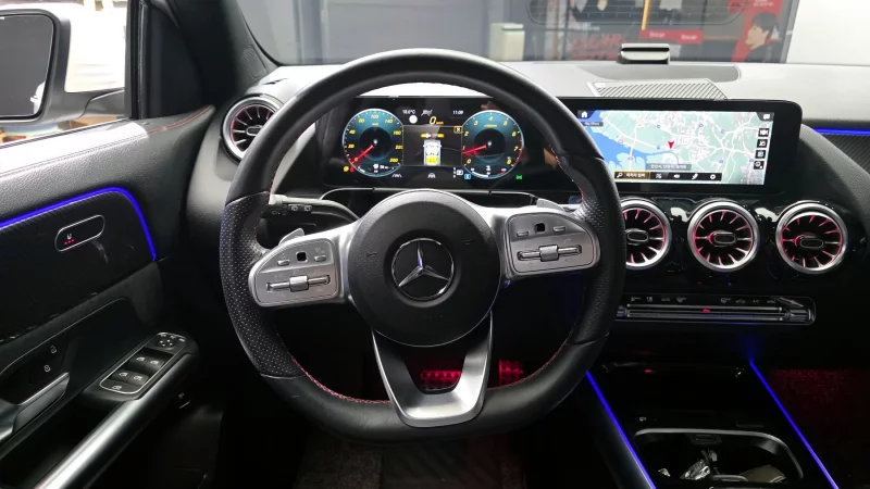 Mercedes-Benz GLA-Class