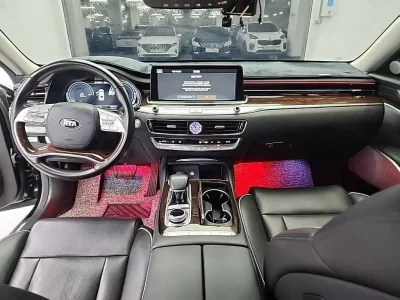 Kia K9