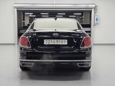 Kia K9