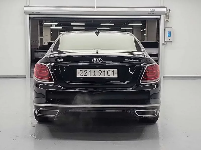 Kia K9