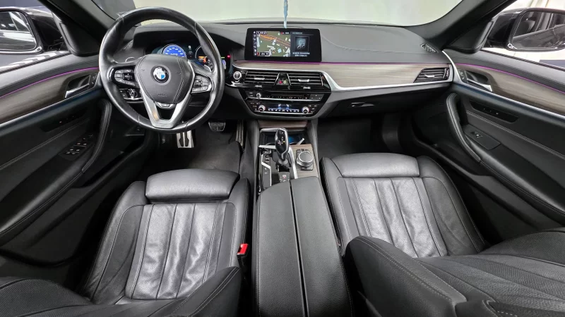 BMW 5-Series