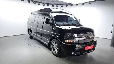 Chevrolet Express Van