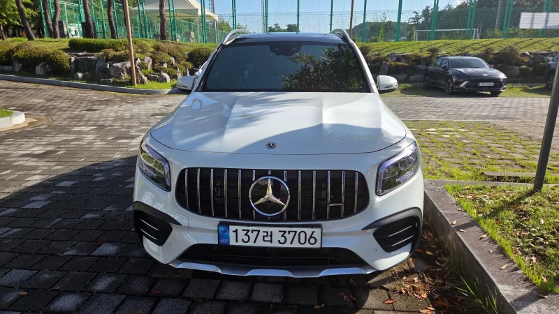 Mercedes-Benz GLB-Class