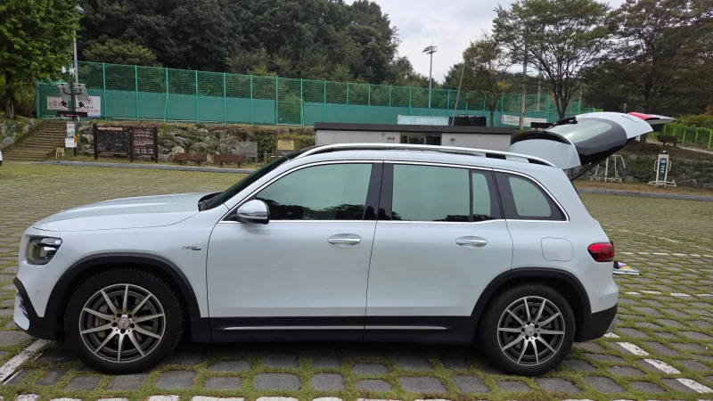 Mercedes-Benz GLB-Class