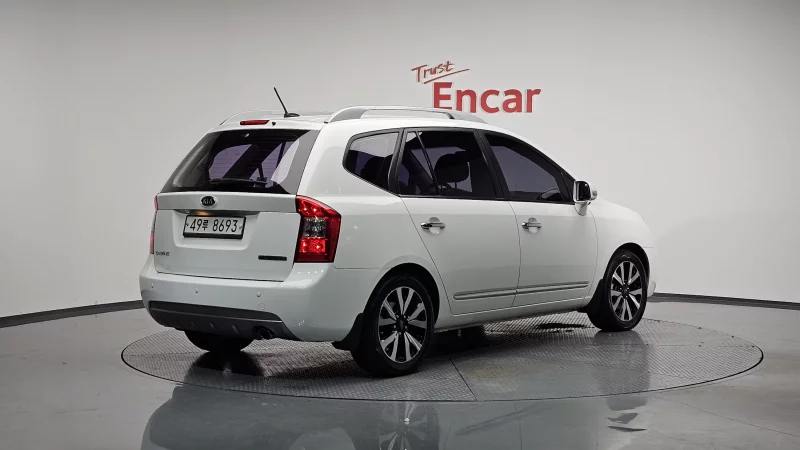 Kia Carens