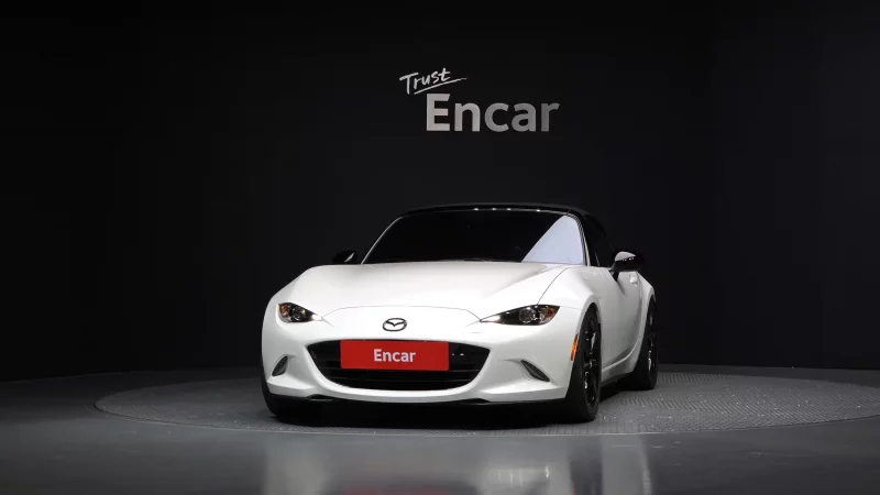 Mazda MX-5 Miata