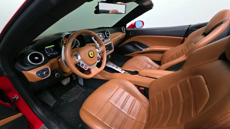 Ferrari CALIFORNIA