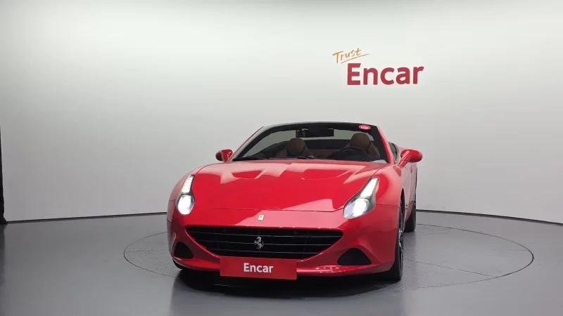 Ferrari CALIFORNIA