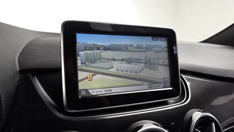 Mercedes-Benz B-Class