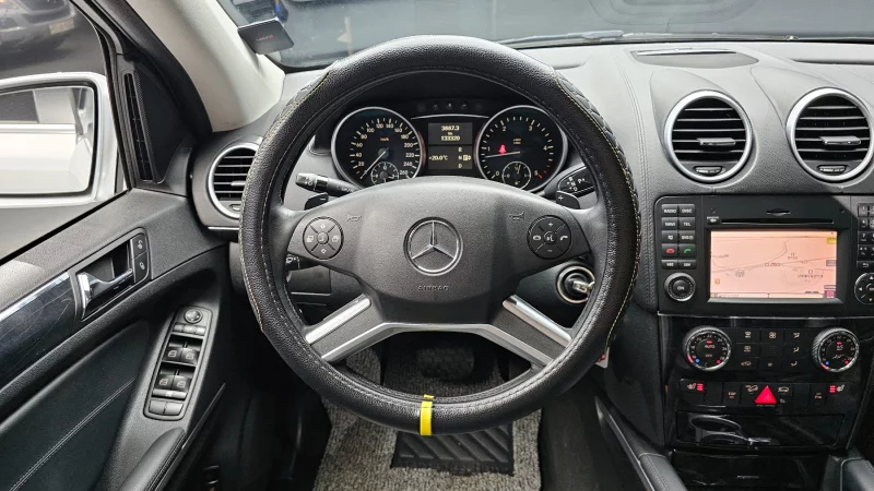 Mercedes-Benz M-class