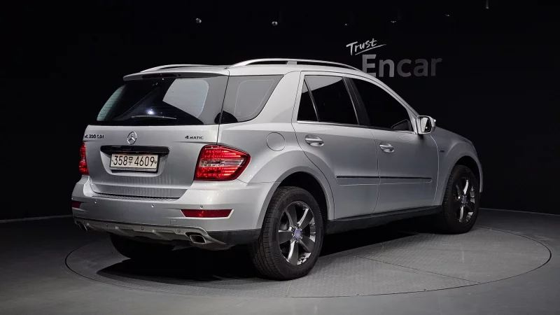 Mercedes-Benz M-class