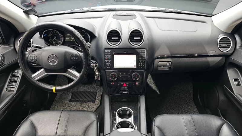 Mercedes-Benz M-class