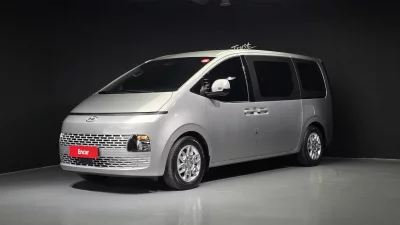 Hyundai Staria