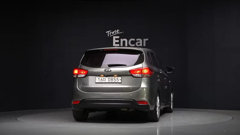 Kia Carens
