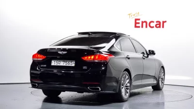 Hyundai Genesis
