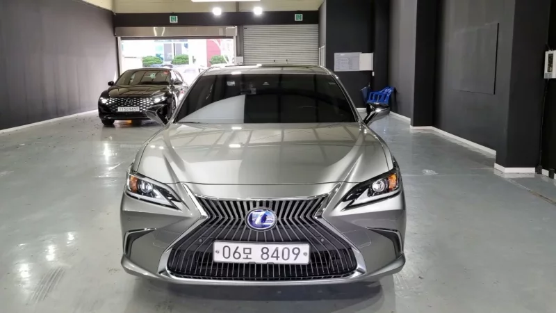 Lexus ES300h