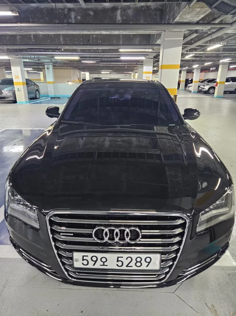 Audi A8