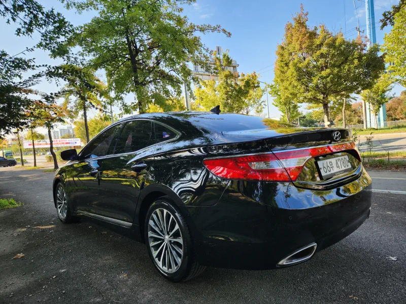 Hyundai Grandeur
