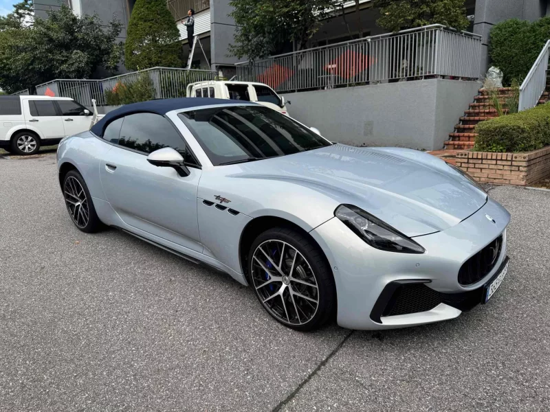 Maserati Gran Cabrio