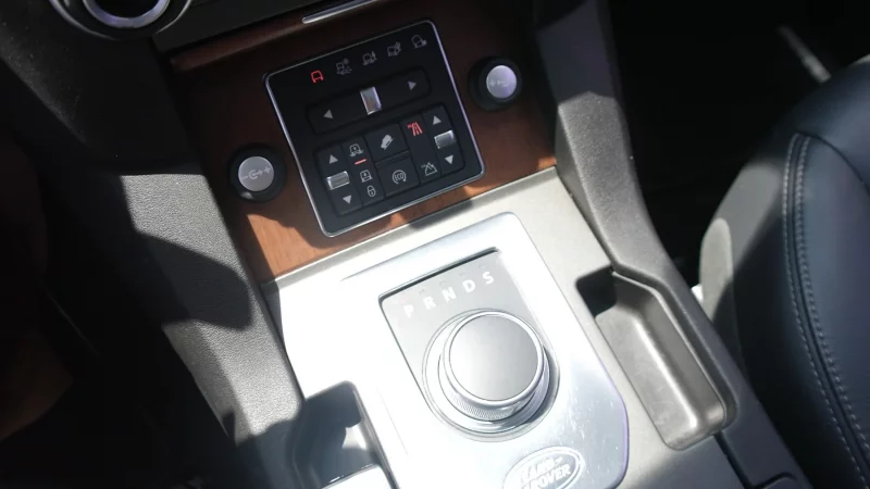 Land Rover DISCOVERY