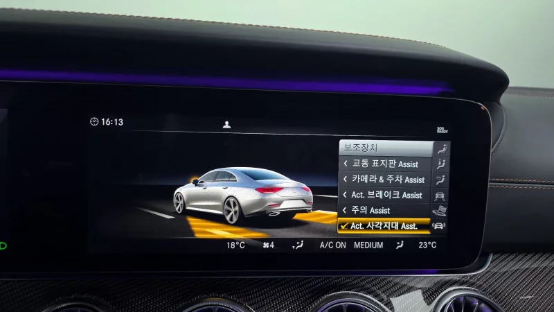 Mercedes-Benz CLS-Class