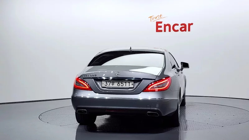Mercedes-Benz CLS-Class