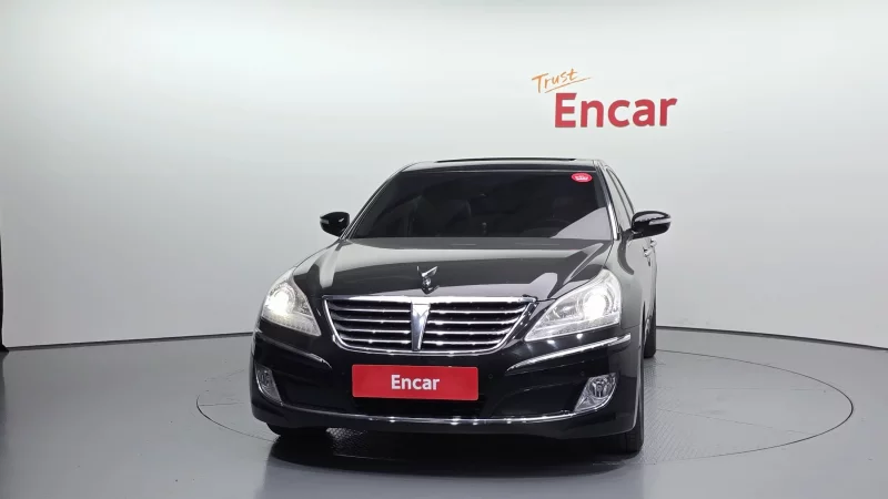 Hyundai Equus
