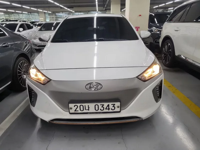 Hyundai Ioniq