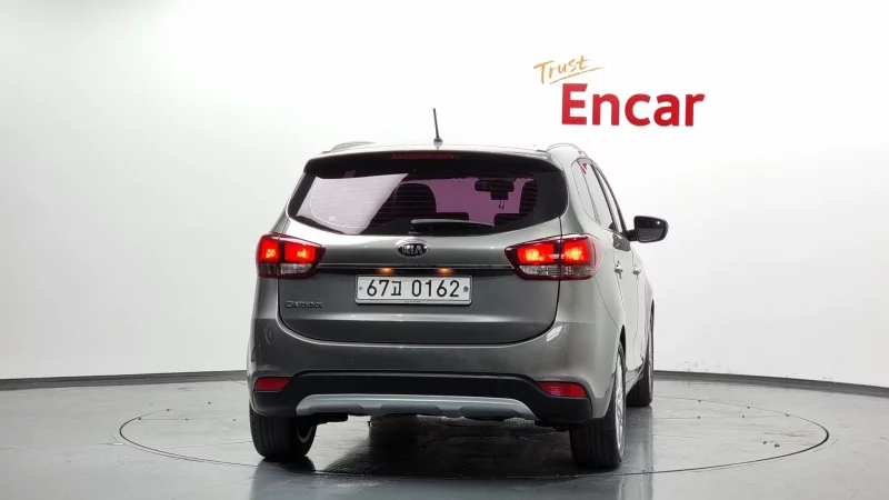 Kia Carens