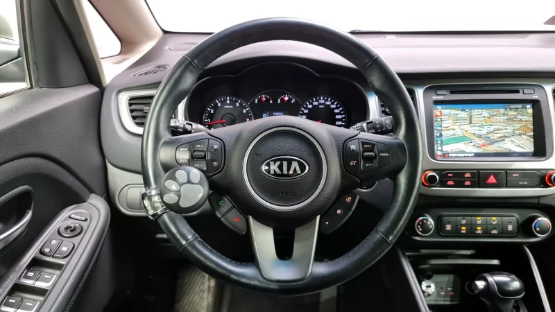 Kia Carens