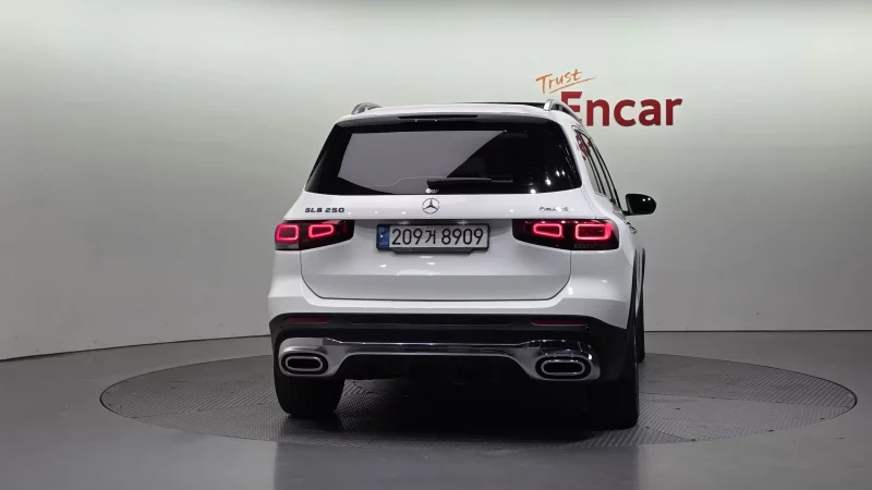 Mercedes-Benz GLB-Class